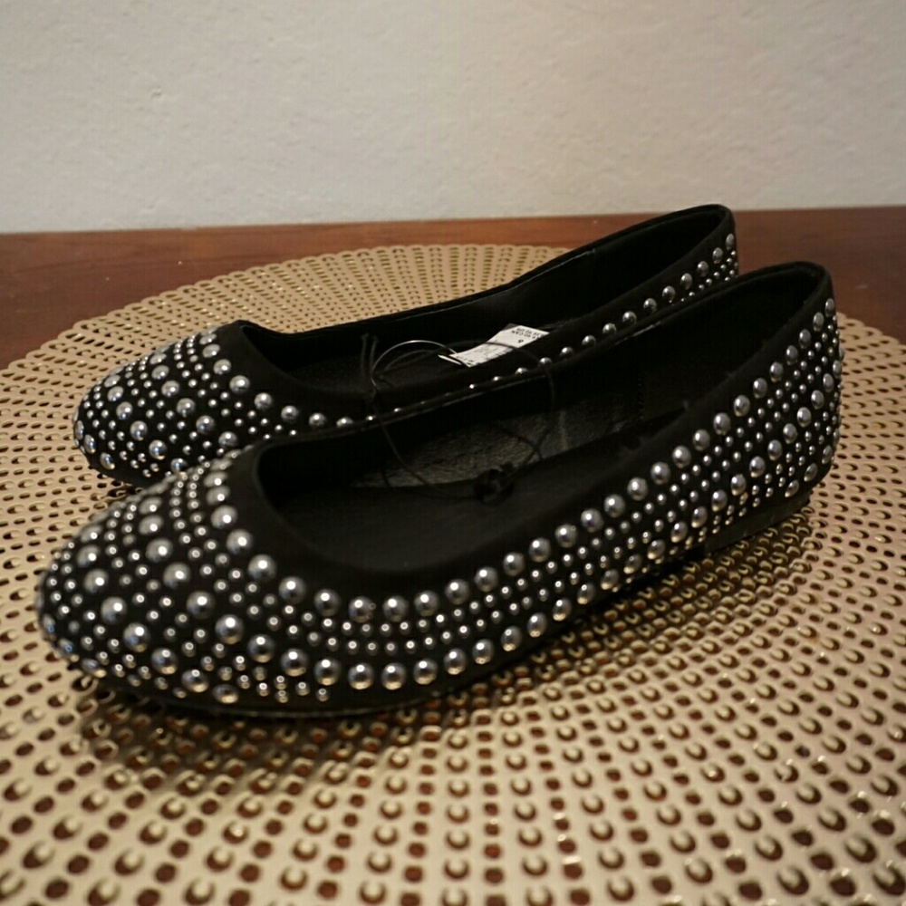Size 6 Studded Shoes